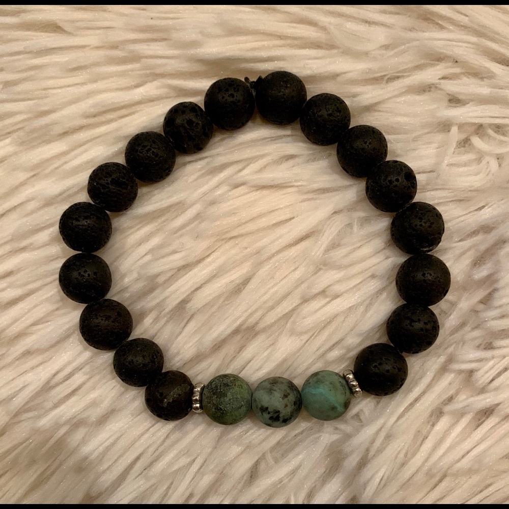 Men’s blk lava beads w/raw mint green beads & silv